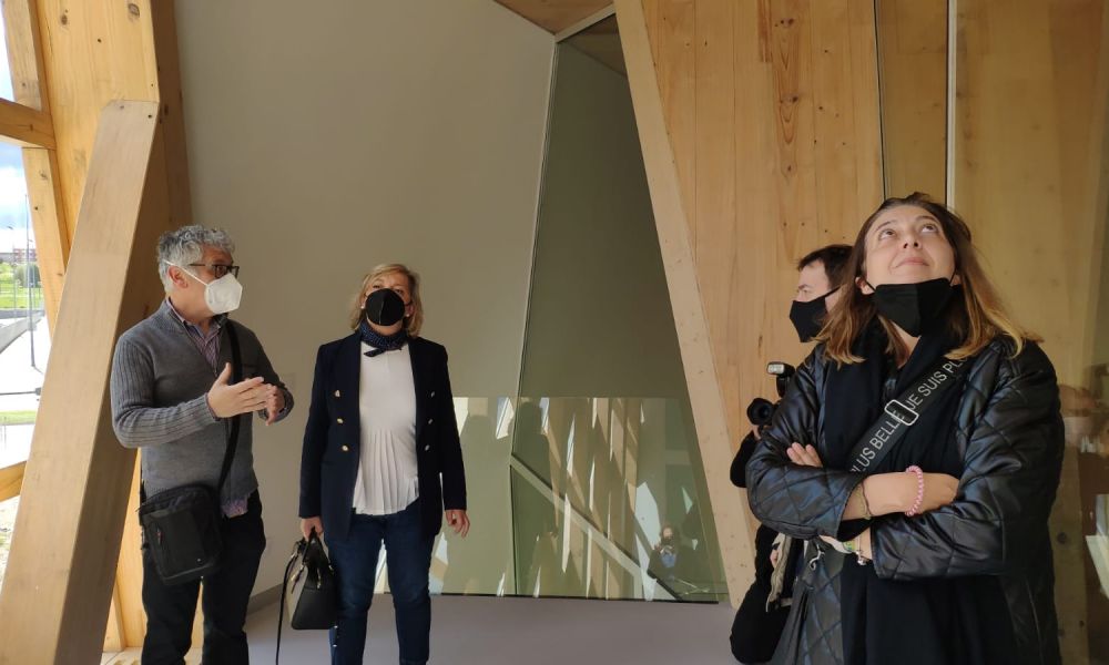 PHOTO-2022-04-22-17-10-24 2